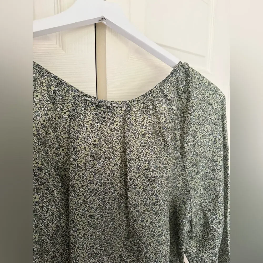 NWT J.Crew Drapey Tie-Front Top in Country Floral Green Blouse Size Medium